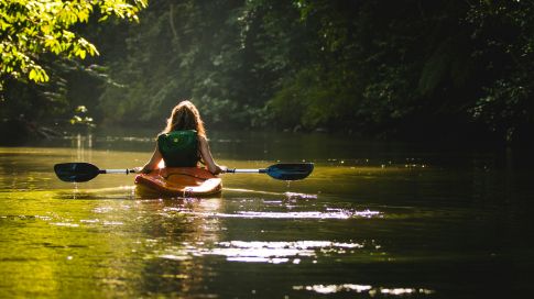 Allier aventure et découverte d'un paysage magnifique : c'est ça le canoë à Limeuil ! Allier aventure et découverte d'un paysage magnifique : c'est ça le canoë à Limeuil !